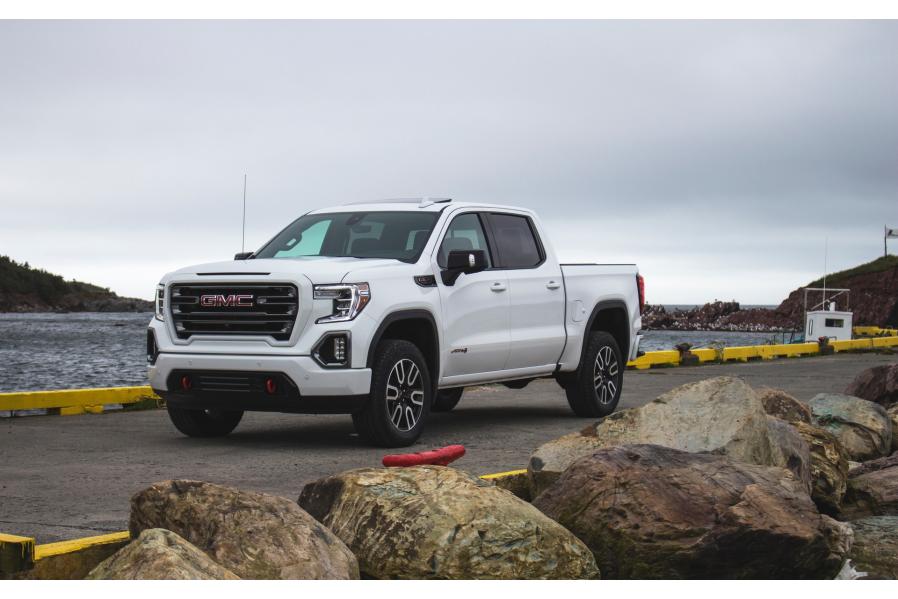 2019 GMC Sierra 1500: Finally Different
