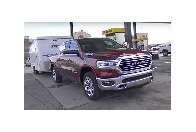 What’s the Best New Towing Truck You Can Buy? 2019 Gold Hitch Award Winner Is… (Video)