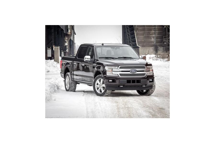 Ford F-150 Limited luxe pickup gets 450-horsepower Raptor engine