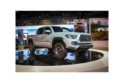 Classic off-roader style and capability, now with modern tech