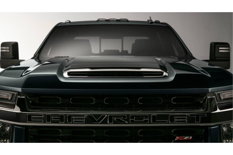 It Looks Like the 2020 Chevy Silverado HD Will Have Flow-Through Lettering on the Grille