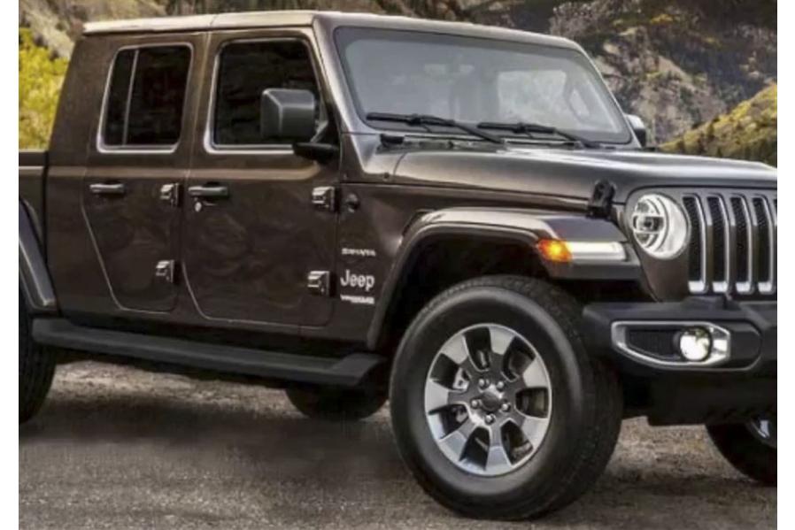 Loyalists await Jeep pickup truck