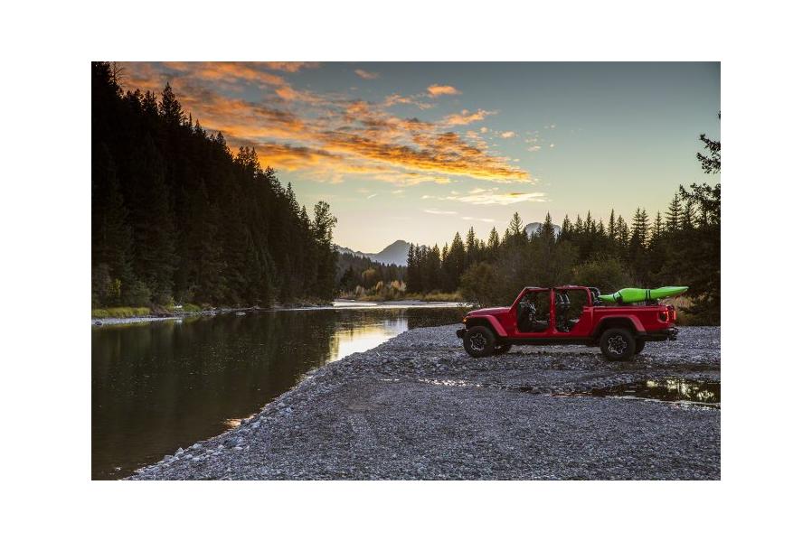 2020 Jeep Gladiator: It’s Officially Here – Everything You Need to Know