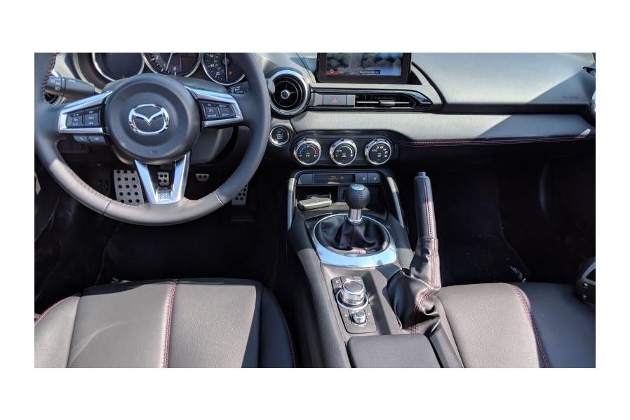 Data Confirms That Handbrakes Are Dying, Slowly and Painfully 