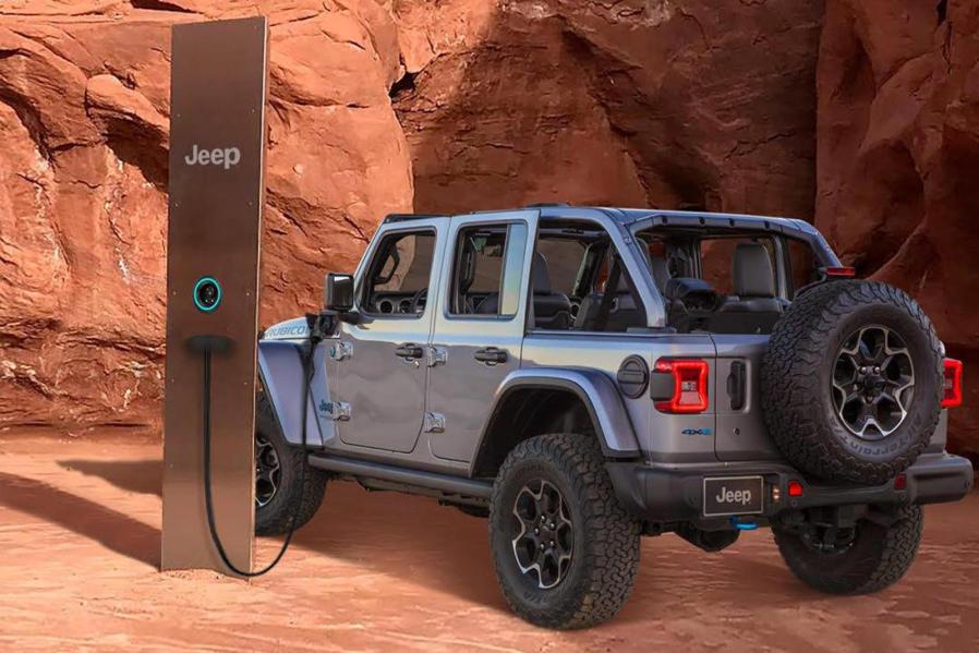 The Jeep Wrangler 4xe Hybrid Was Built For Aliens