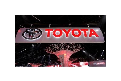 Toyota advances plans to replace Takata airbags in 65,000 vehicles