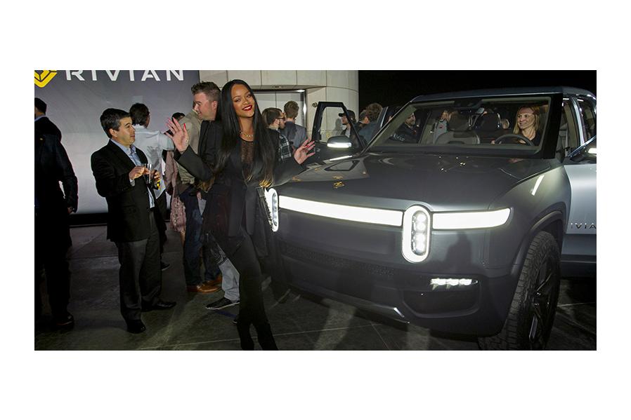 2018 LA Auto Show: Rivian Launches ‘Adventure’ Electric Pickup, SUV