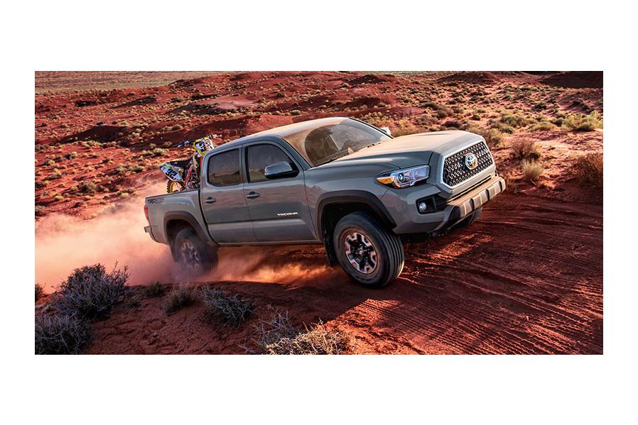 Best October Midsize Truck Lease and Financing Deals