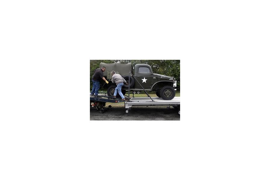 Ledyard family donates 1941 truck to U.S. Army