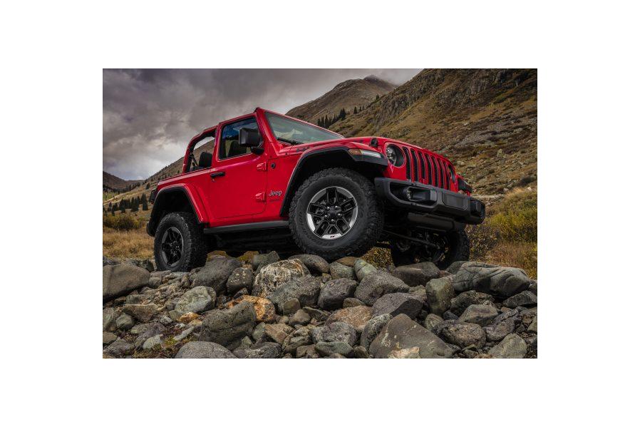 Four-cylinder Jeep Wrangler Packs on the MPGs