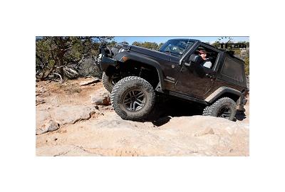 No Diff Locks? No Problem: Driving a Jeep to the Top of the World 
