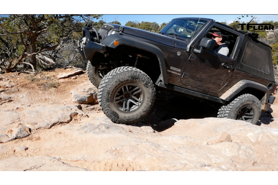 No Diff Locks? No Problem: Driving a Jeep to the Top of the World 
