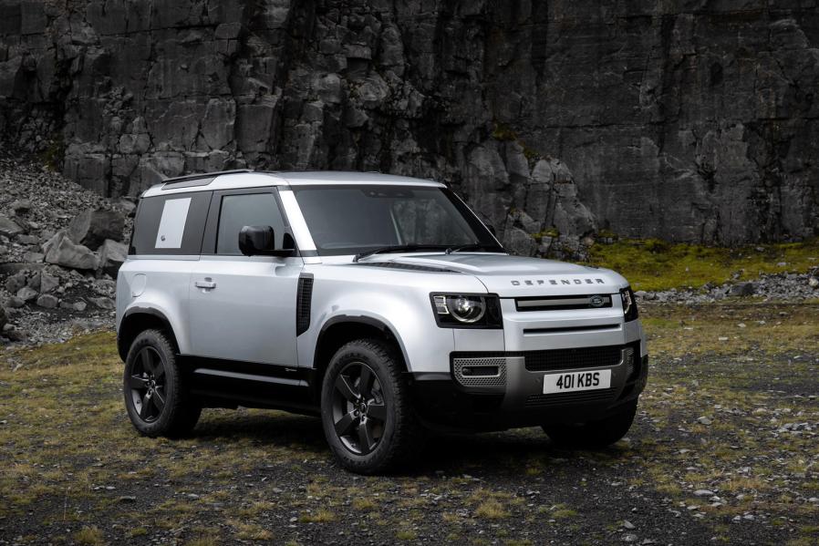 2021 Land Rover Defender 90 Is Here To Fight The Ford Bronco