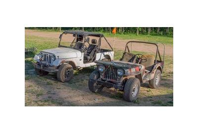 Here's How The Mahindra Roxor Compares To A 1948 Willys CJ-2A Jeep Off-Road