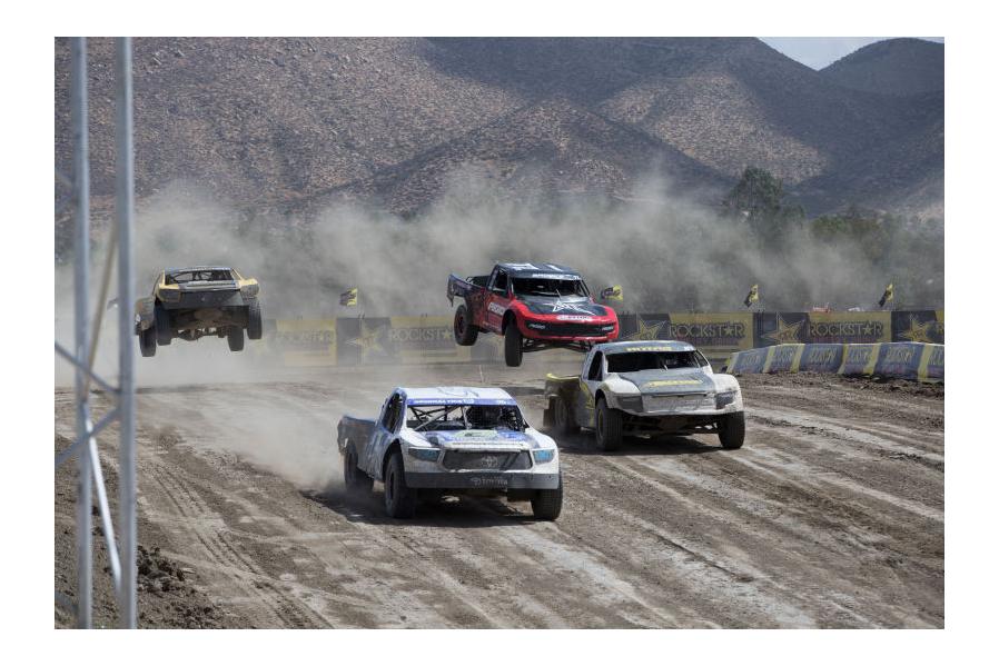 Dirt Is Pretty Good For A 100-Minute Lucas Oil Commercial