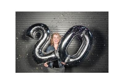 Cars.com at 20: Online Car Shopping's Changed, But Monday's Still Tops