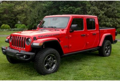 We Drove a $60,000 Jeep Gladiator: Here's What You Do and Don't Get