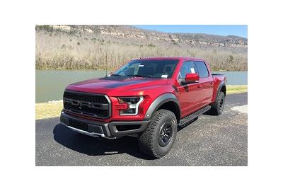 Test Drive: Ford F-150 Raptor can flat out fly