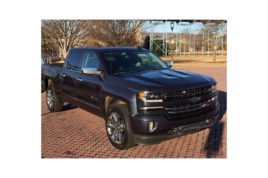 Test Drive: Chevy Silverado 1500 proves a half-million buyers can't be wrong