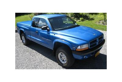Dang Somebody's Still Got A Perfect 1999 Dodge Dakota