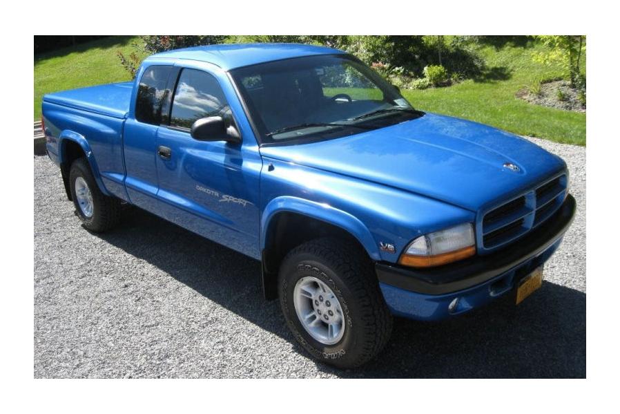 Dang Somebody's Still Got A Perfect 1999 Dodge Dakota