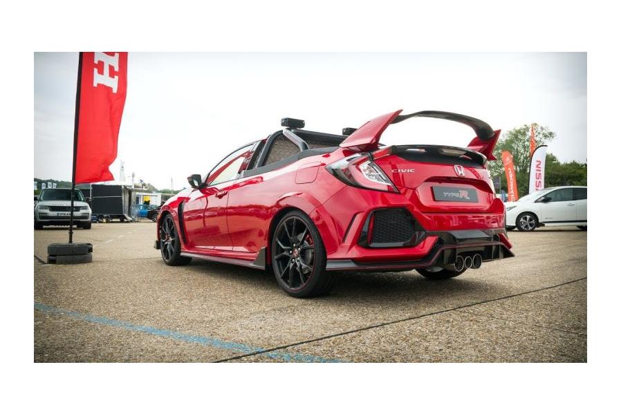 Here's A Closer Look At That Crazy Honda Civic Type R Pickup Truck