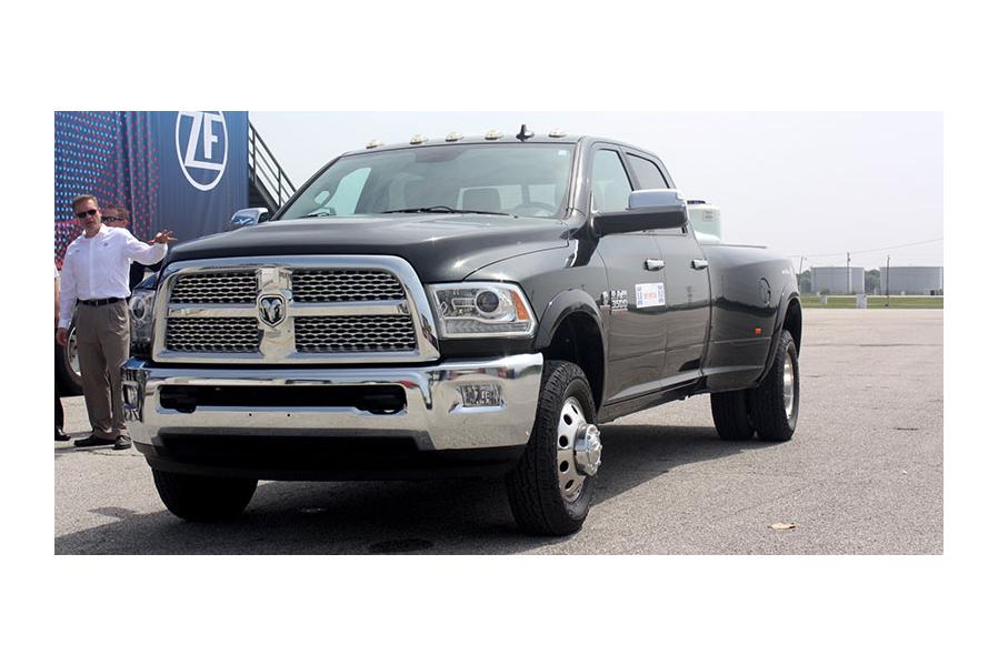 ZF Readying 8-Speed Transmission for Commercial Trucks